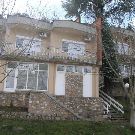 Vila Tikves Star * Dojran